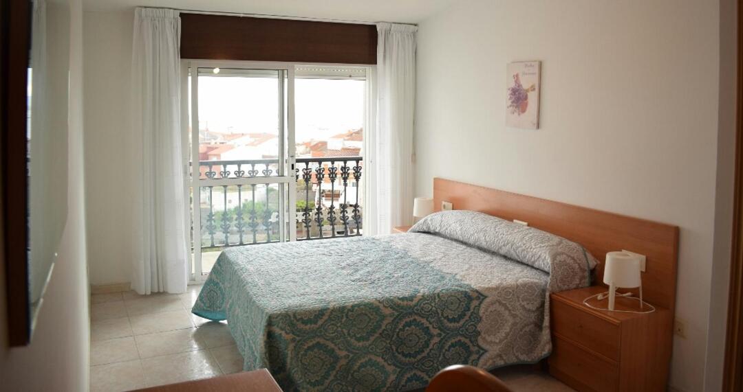 Apartamentos O Grove Luaran gambar