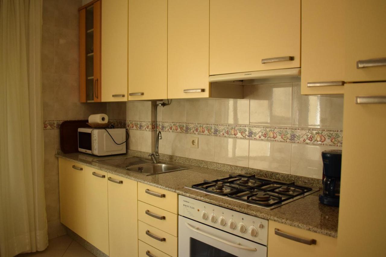 Apartamentos O Grove Luaran gambar