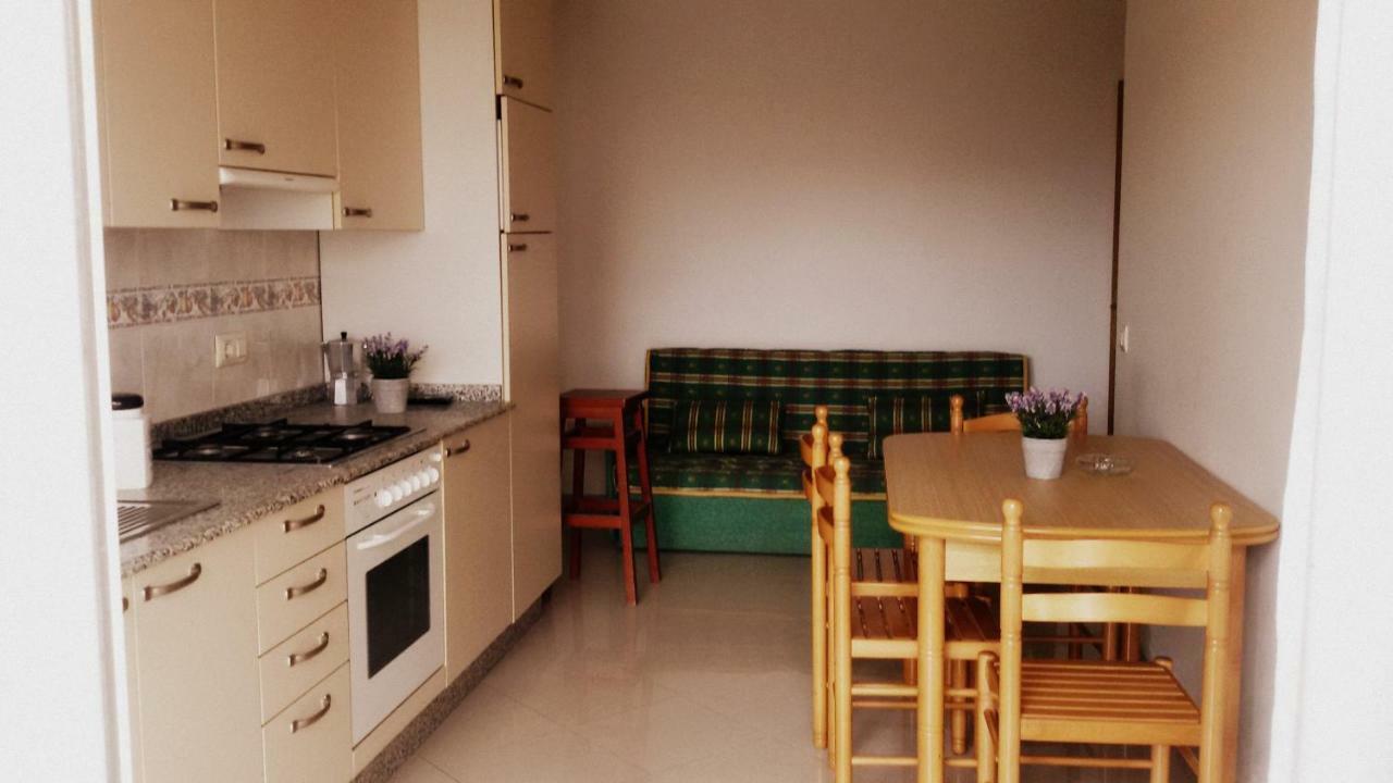 Apartamentos O Grove Luaran gambar