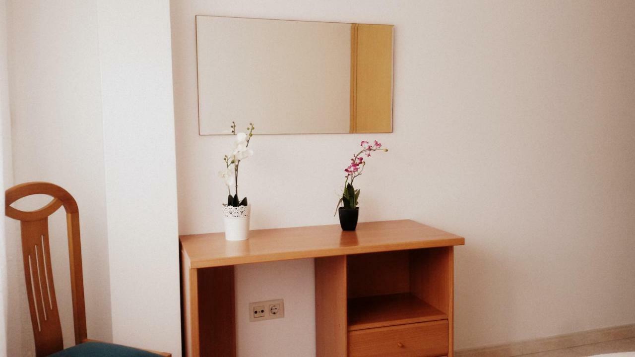 Apartamentos O Grove Luaran gambar