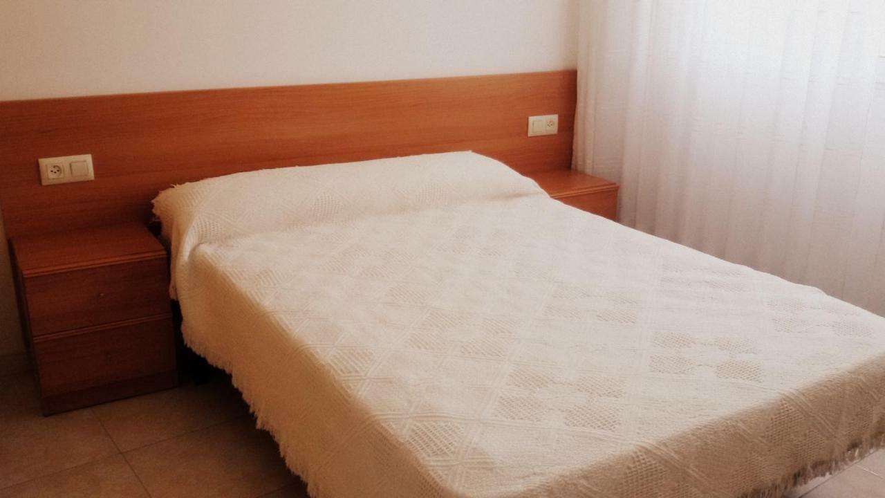 Apartamentos O Grove Luaran gambar